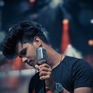 One can do wonders if he focuses on his croft, says the music artist- Smruti Pratik