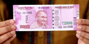 Deadline Looms: Last Day to Exchange ₹2,000 Notes at Banks - What You Need to Know