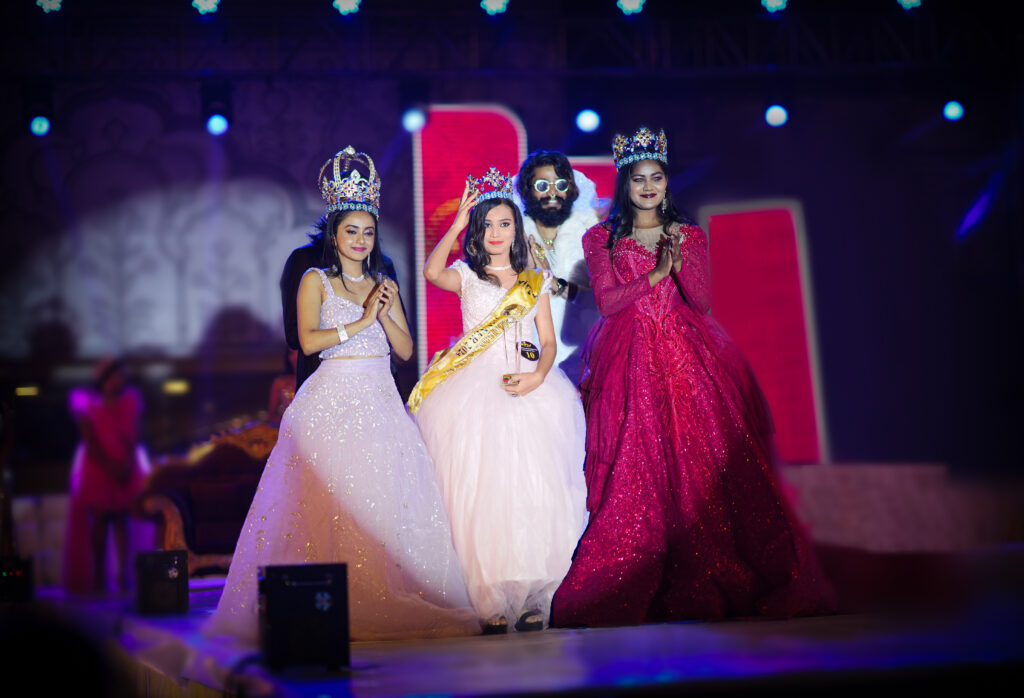 Jayashree S Naik: Yifw Miss Teen World International Fashion Icon of India 2024 Winner