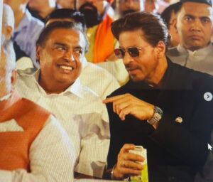 Mukesh Ambani and Shah Rukh Khan Bond Over ₹31 ORS Packets at PM Modi's Oath Ceremony