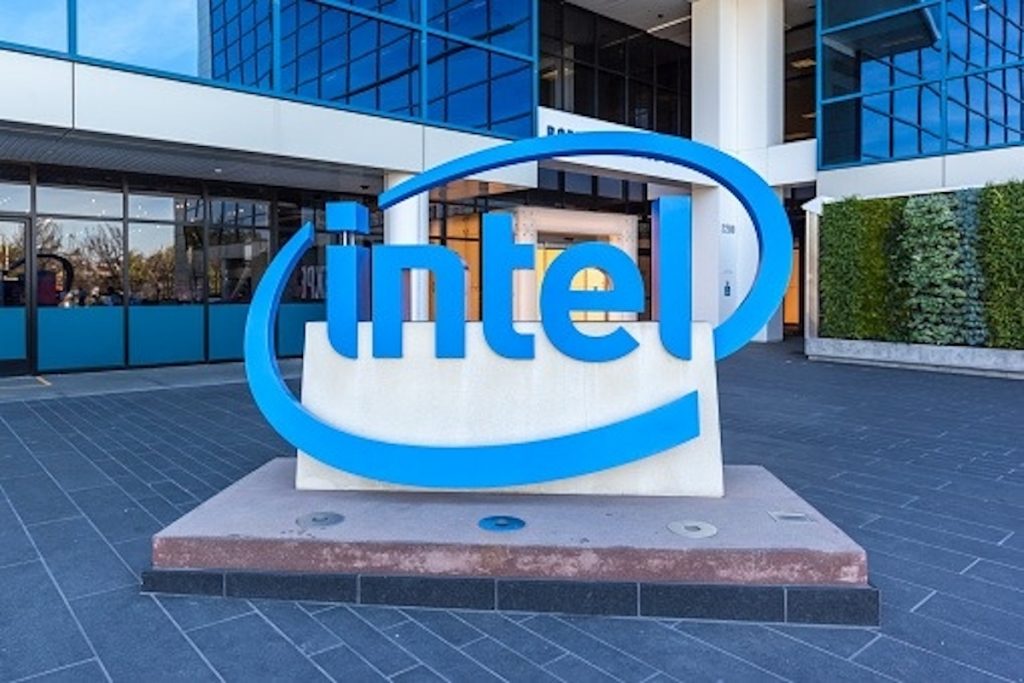 Intel to Cut 18,000 Jobs and Slash $20 Billion in Expenses Amid Financial Struggles