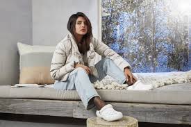 Priyanka Chopra Sells Four Luxury Apartments in Mumbai’s Andheri West for ₹16.17 Crore : Report Priyanka Chopra Sells Four Luxury Apartments in Mumbai’s Andheri West for ₹16.17 Crore : Report