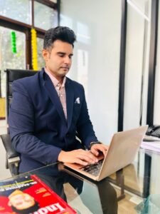 Dr. Saarthak Bakshi: An Inspiring Journey from Technology to Healthcare