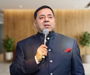 Dr. Sunil Kapoor Appeals to Bhopal Residents to Say No to Plastic Bags & Promote Eco-Friendly Living