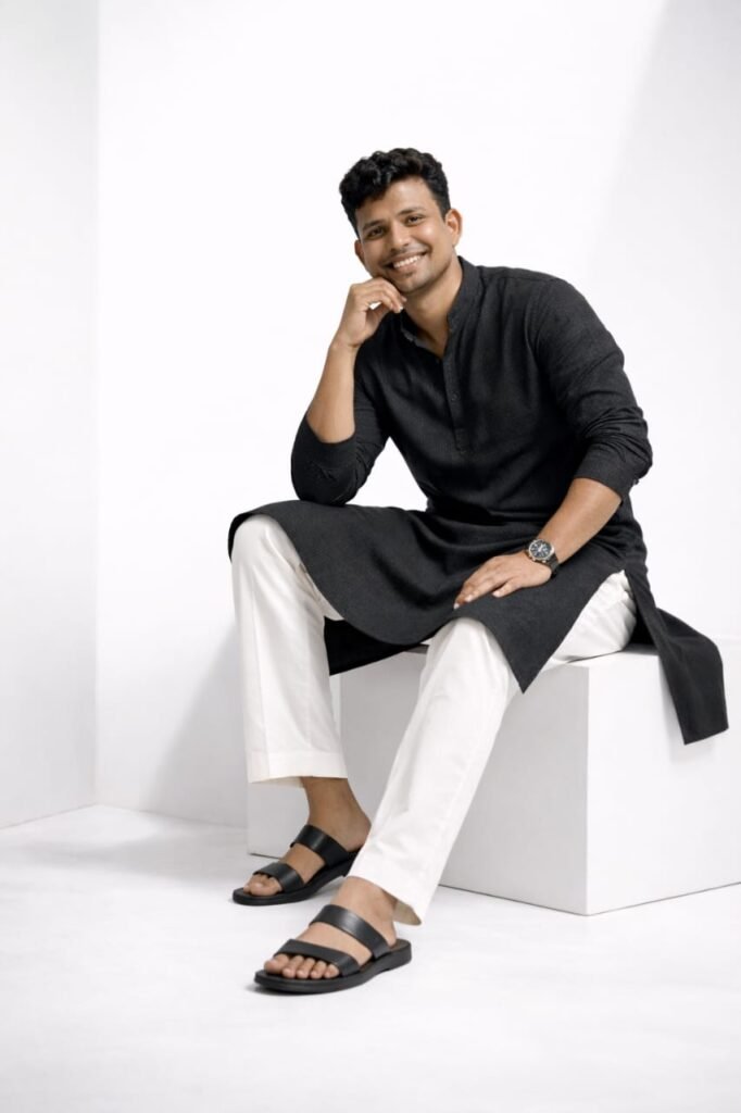 How Jibu Kochuchira Merges Spirituality and Stagecraft